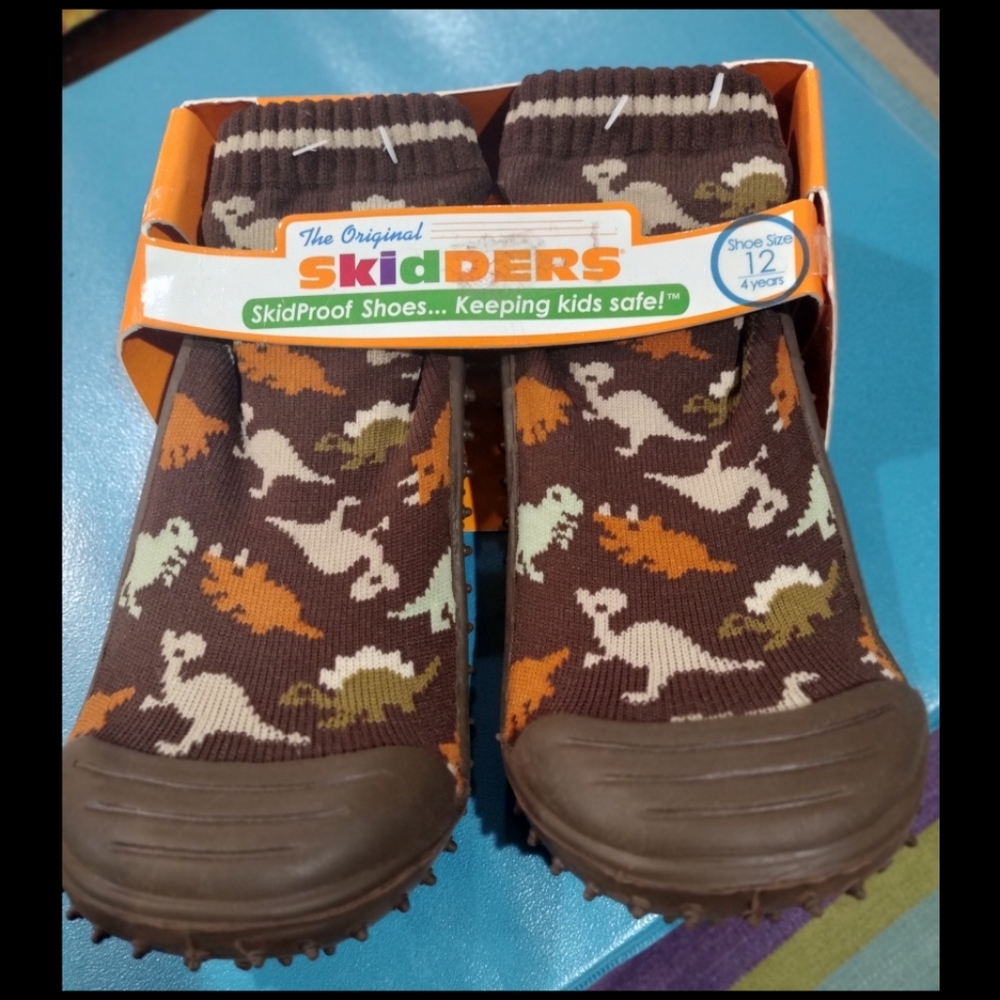 Skidders shoes, Size 12